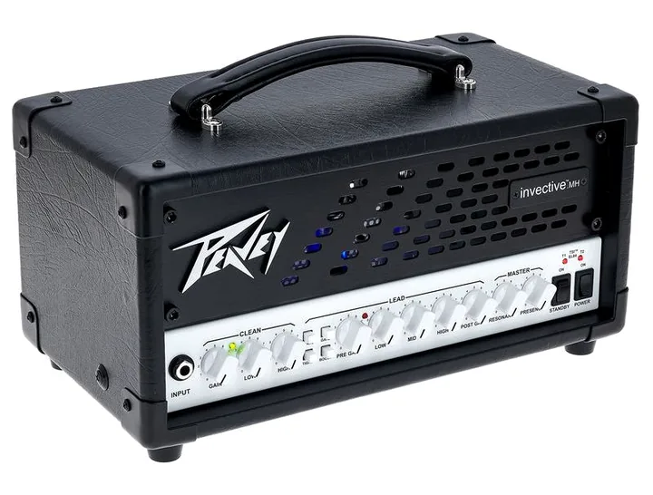 Peavey invective MH, retro con le prese di collegamento