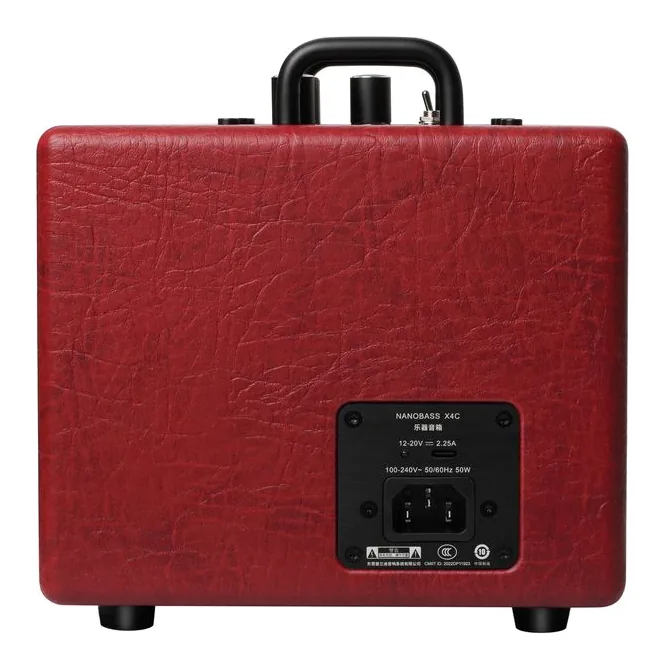 Phil Jones X4C Nanobass 35W RD, manopole e selettore dei canali