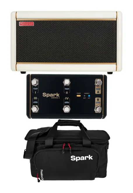 Positive Grid Spark 2 PW w/Bag & Footswitch inquadrato di fronte su sfondo neutro