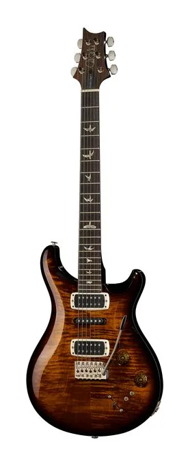 PRS Modern Eagle V BW inquadrato di fronte su sfondo neutro