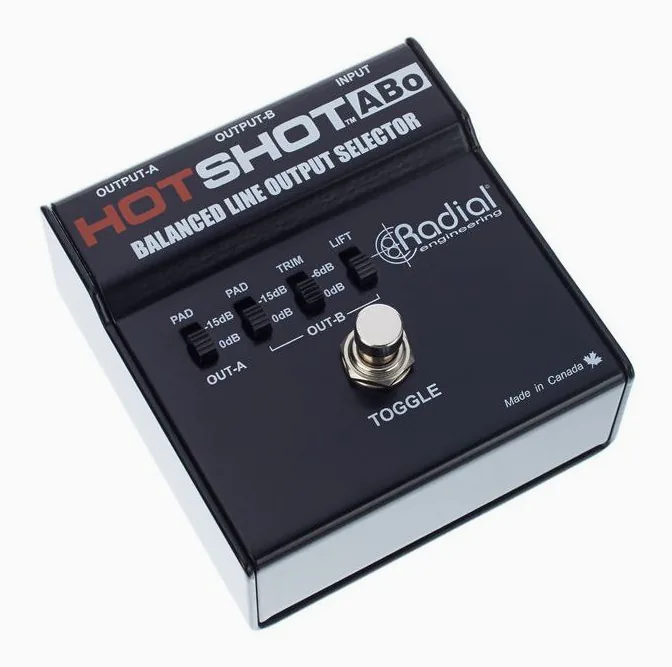Radial Engineering HotShot ABO, led e interruttore a pedale