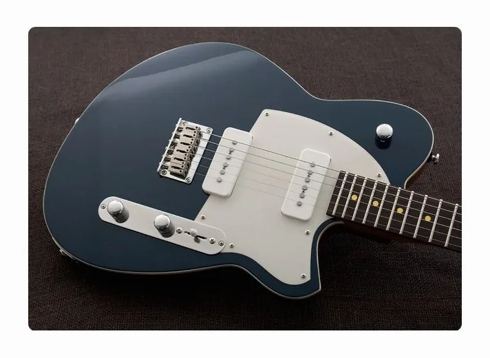 Reverend Charger 290 High Tide Blue, capotasto e prime posizioni della tastiera
