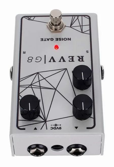 Revv G8 Noise Gate White Pearl LTD, connettori sul retro dell'unita