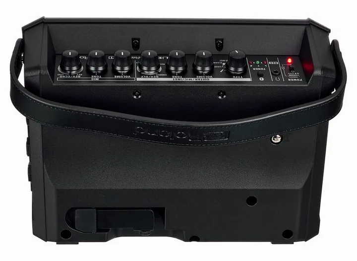Roland Cube Street Mini, vista dall'alto della testata