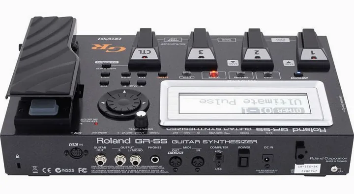 Roland GR-55S Black, led e interruttore a pedale