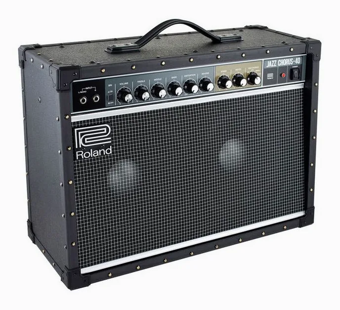 Roland JC-40, angolo del cabinet