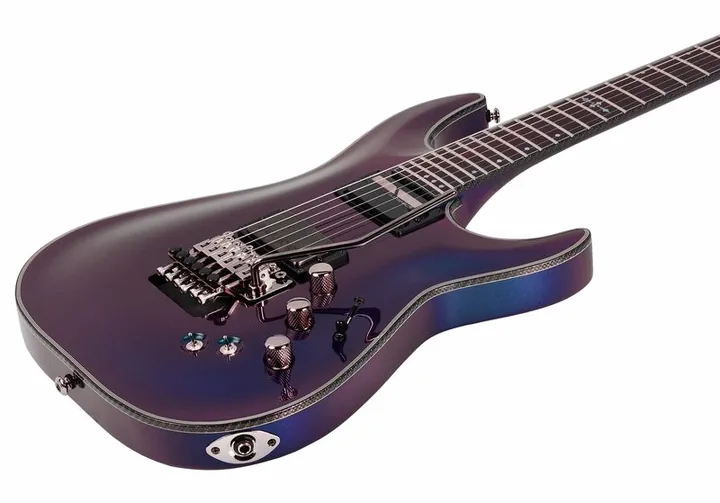 Schecter Hellraiser Hybrid C-1 UV, ponte e meccaniche di intonazione