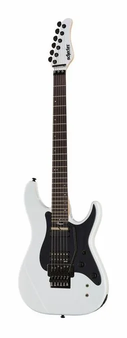 Schecter Sun Valley Super Shredder FRS fotografato frontalmente