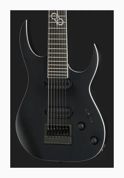 Solar Guitars S1.7C+, corpo e verniciatura in primo piano