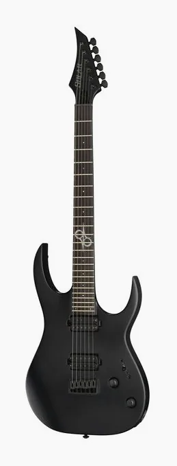 Solar Guitars S2.6C+ in primo piano frontale