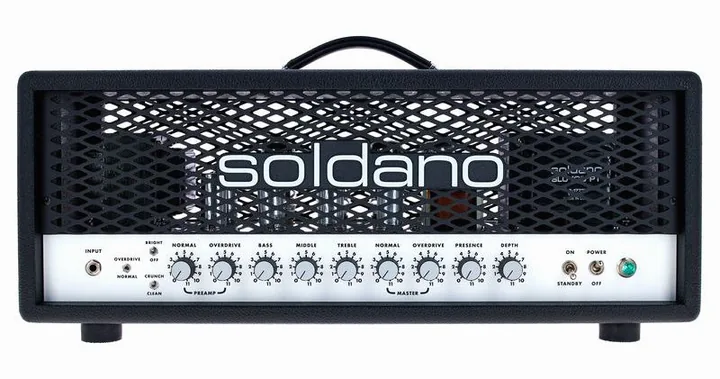 Soldano SLO 100 Classic Head, retro con le prese di collegamento