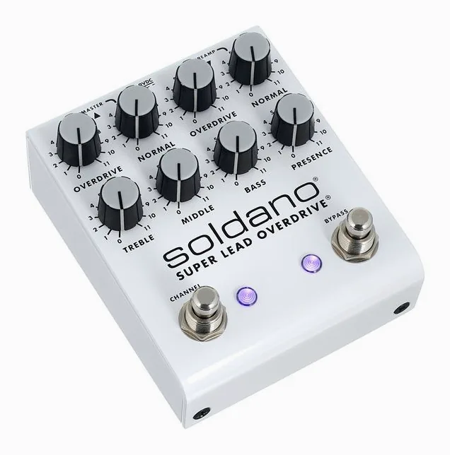 Soldano SLO Plus Overdrive, footswitch in primo piano