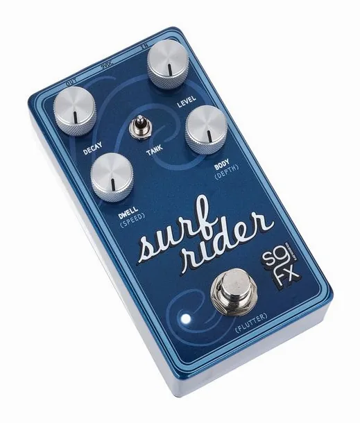 Solid Gold FX Surf Rider IV Reverb, ingressi e uscite laterali