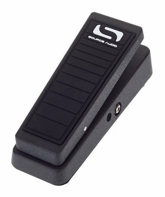 Source Audio Dual Expression Pedal, connettori sul retro dell'unita