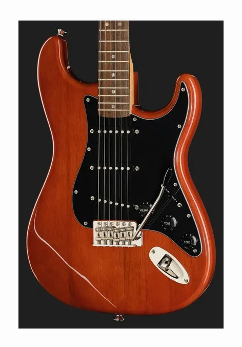 Squier CV 70s Strat LRL MOC, corpo e verniciatura in primo piano
