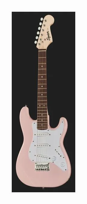 Squier Mini Stratocaster IL PK, corpo e verniciatura in primo piano