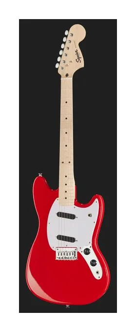 Squier Sonic Mustang MN Torino Red, curve del body viste dall'alto