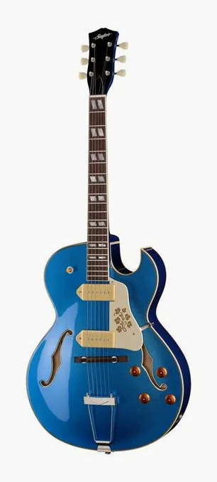 Stanford CR Fatboy Pelham Blue 95 inquadrato di fronte su sfondo neutro