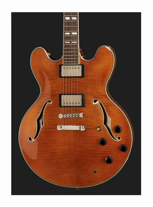 Stanford CR Thinline 35 VB, curve del body viste dall'alto