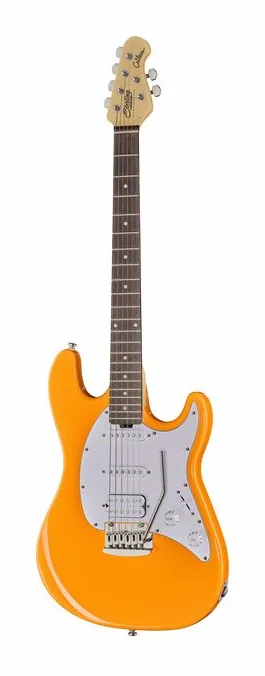 Sterling by Music Man Cutlass CT20HSS Sunrise Orange inquadrato di fronte su sfondo neutro