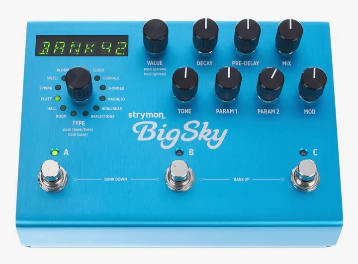 Strymon Big Sky, manopole viste dall'alto