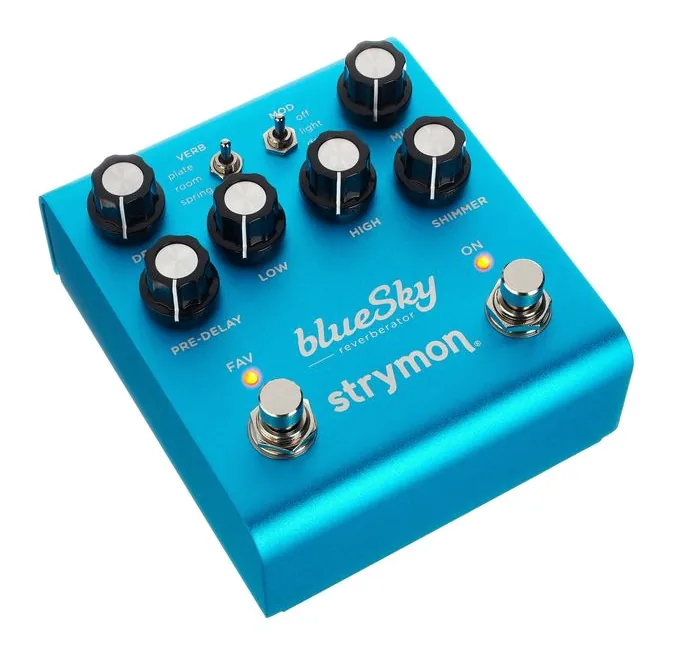 Strymon Bluesky V2, led e interruttore a pedale