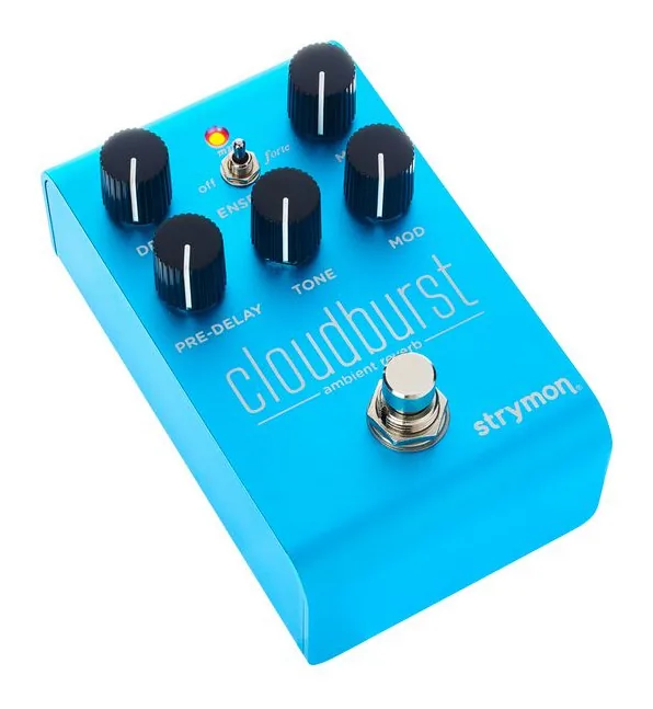 Strymon Cloudburst Reverb, connettori sul retro dell'unita