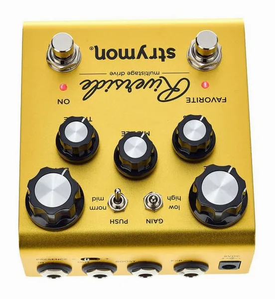 Strymon Riverside, footswitch in primo piano