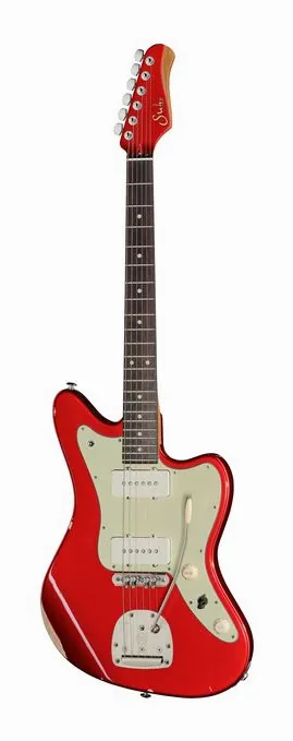 Suhr JM Antique Funk LE Candy Apple inquadrato di fronte su sfondo neutro