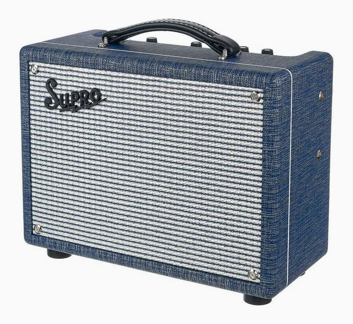 Supro 64 Reverb Combo fotografato frontalmente