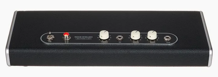 Surfy Industries Surfybear Classic V3 Reverb BK, ingressi e uscite laterali