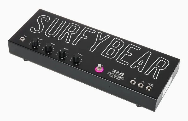 Surfy Industries Surfybear Metal Reverb 2.1 BK in primo piano frontale
