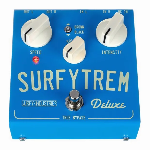 Surfy Industries SurfyTrem Deluxe Tremolo, manopole viste dall'alto