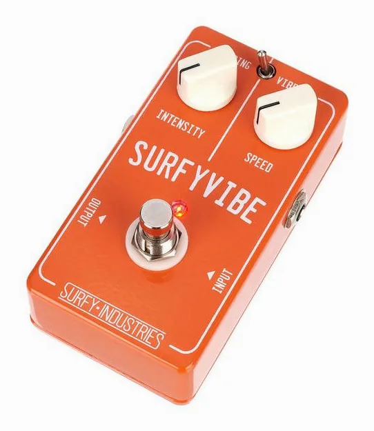 Surfy Industries SurfyVibe Vibrato inquadrato di fronte su sfondo neutro