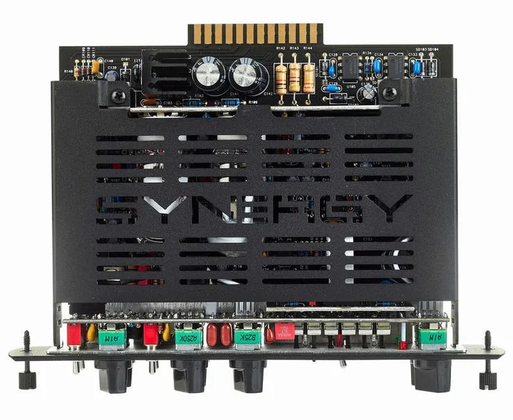 Synergy Fryette Ultra-Lead, vista laterale del cabinet