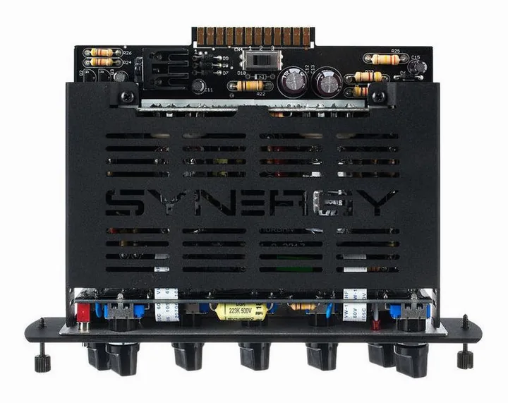 Synergy Morgan AC, angolo del cabinet