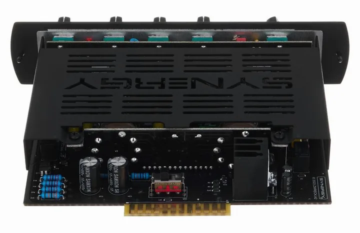 Synergy Z Wreck Preamp, pannello dei controlli in primo piano