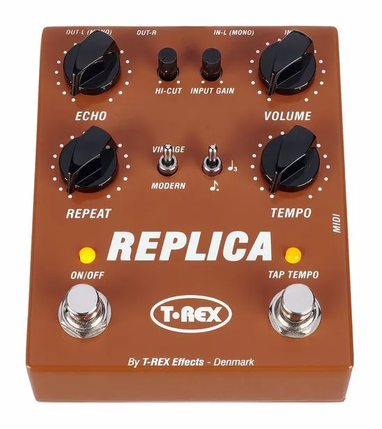 T-Rex Replica Stereo TAP Delay, footswitch in primo piano