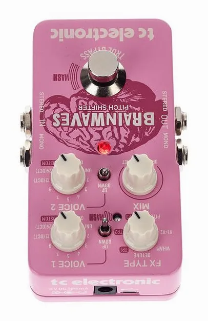 tc electronic Brainwaves Pitch Shifter, manopole viste dall'alto