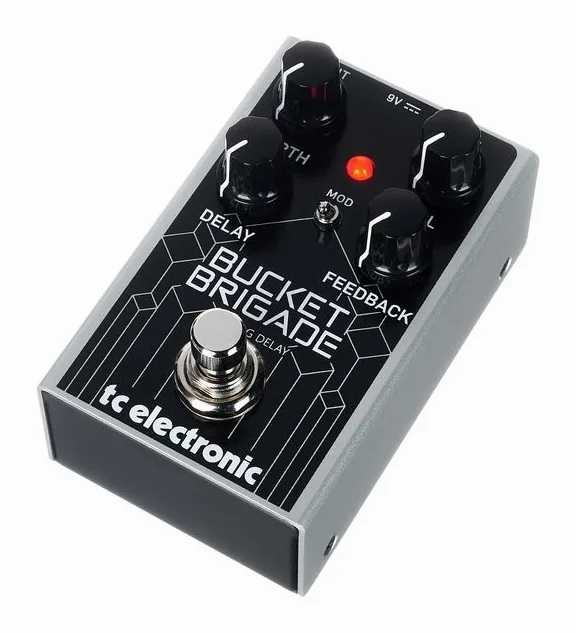 tc electronic Bucket Brigade visto di fronte