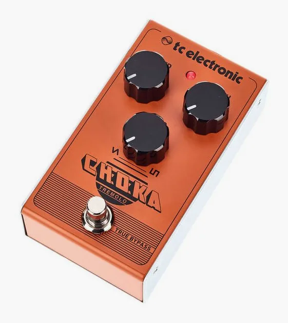 tc electronic Choka Tremolo fotografato frontalmente
