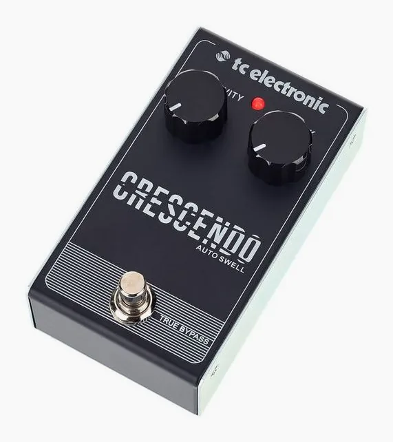 tc electronic Crescendo Auto Swell fotografato frontalmente