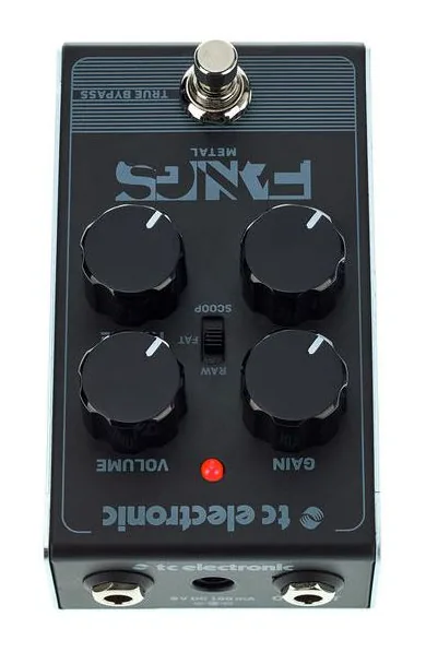 tc electronic Fangs Metal Distortion, manopole viste dall'alto