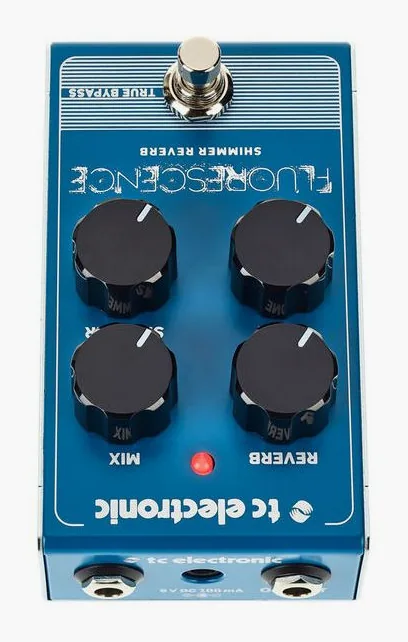 tc electronic Fluorescence Shimmer Reverb, connettori sul retro dell'unita
