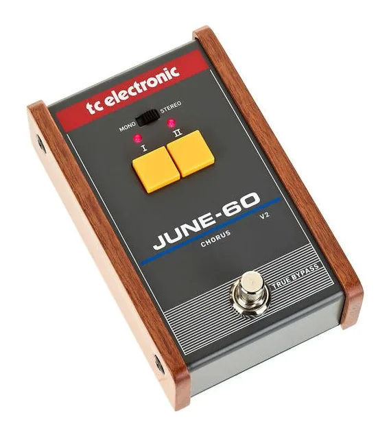 tc electronic JUNE-60 Chorus V2, led e interruttore a pedale