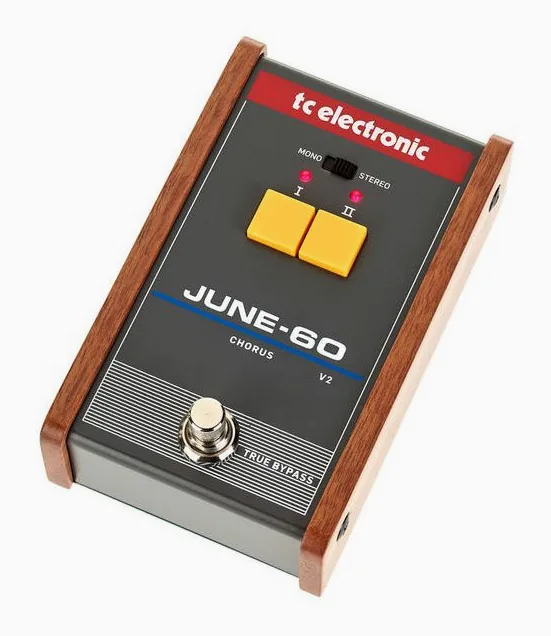 tc electronic JUNE-60 Chorus V2 visto di fronte