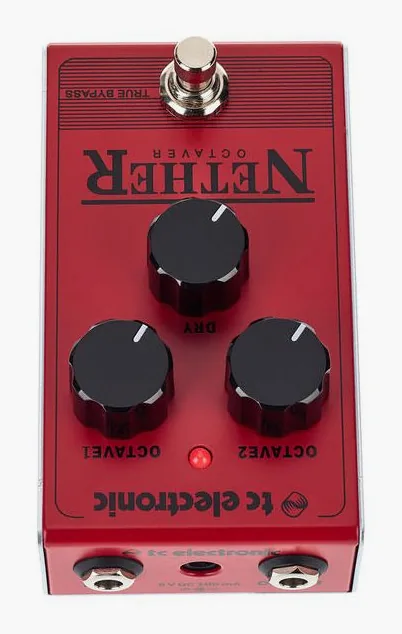 tc electronic Nether Octaver, manopole viste dall'alto