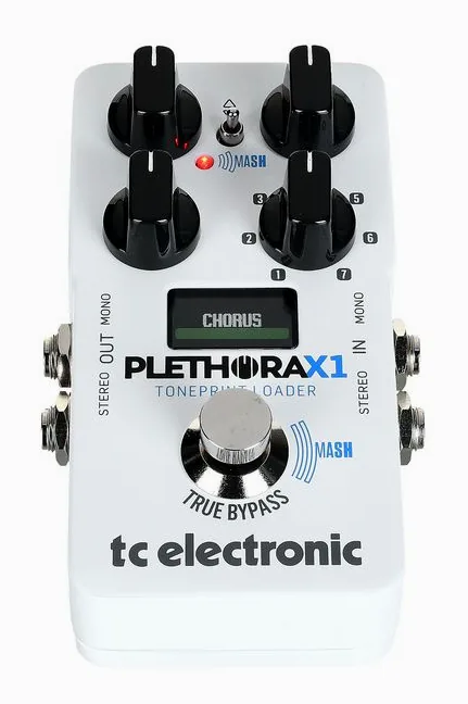 tc electronic Plethora X1, led e interruttore a pedale