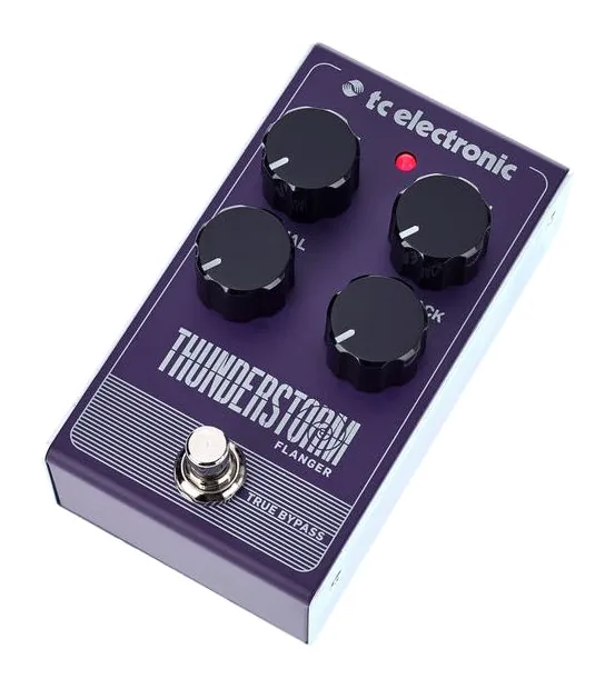 tc electronic Thunderstorm Flanger in primo piano frontale