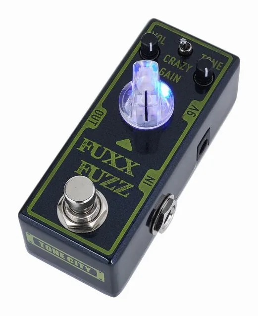 Tone City Fuxx Fuzz, manopole viste dall'alto